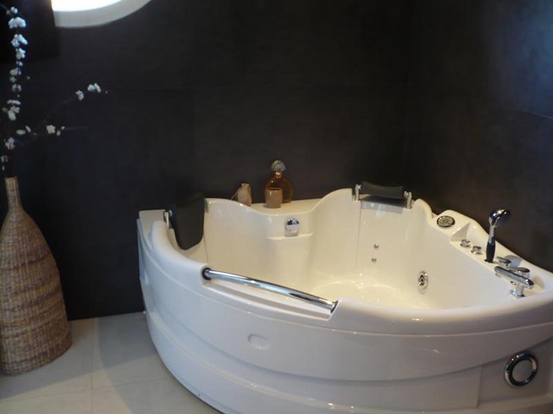 Chateau De Valloubiere Bed & Breakfast