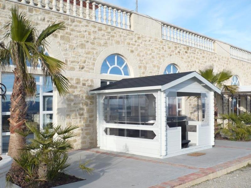 Chateau De Valloubiere 3* Saint-Jean-de-Fos